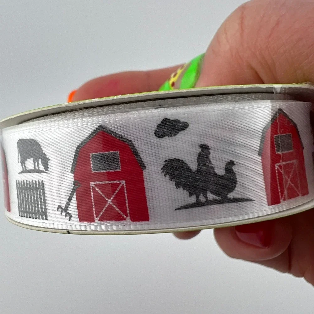 Farmhouse Ribbon Barn Farm Animals 5/8